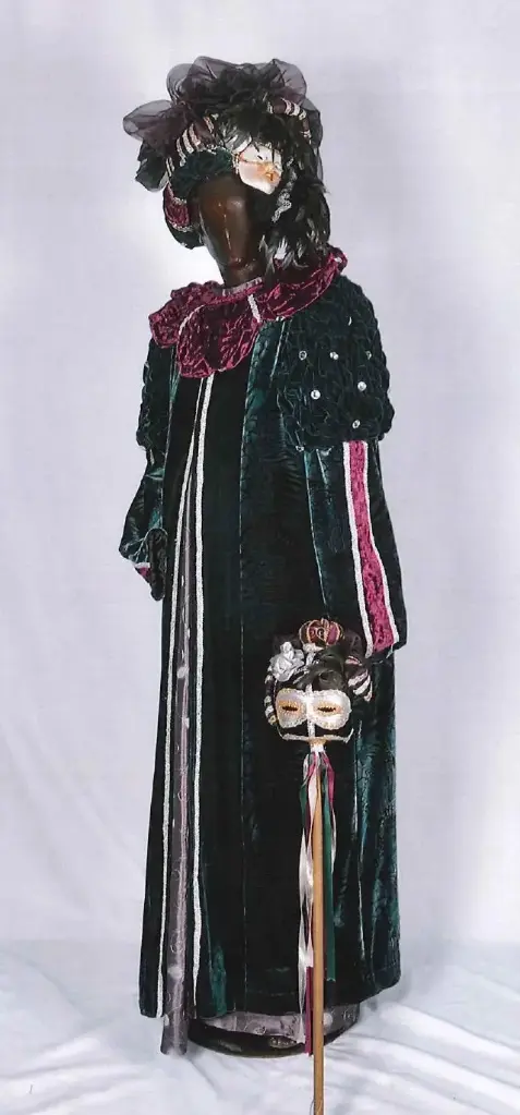 57 Pluma masqué,