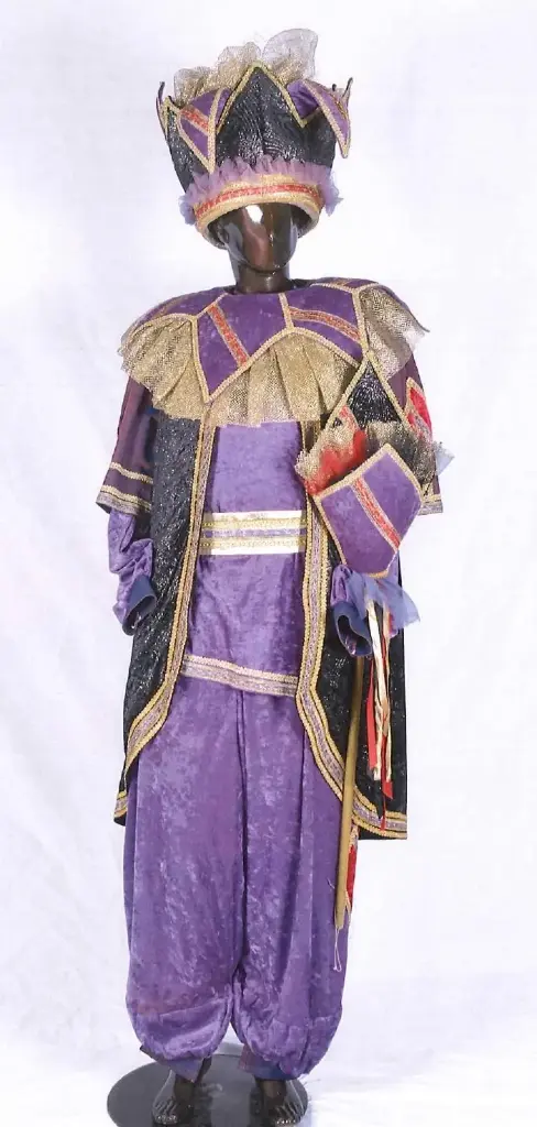 93 Gerlanda Mauve