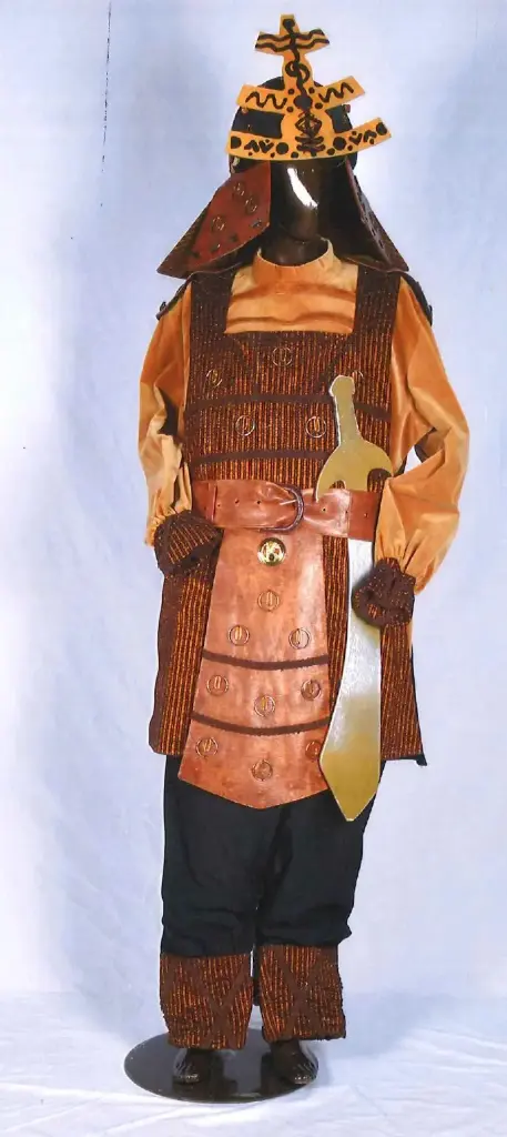 Samouraï casqué