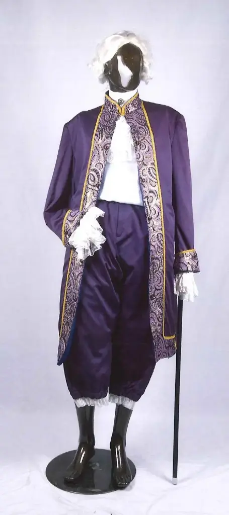 [388] 388 Marquis Violet