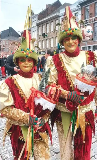 16 Lutins vénitiens  masculin 2